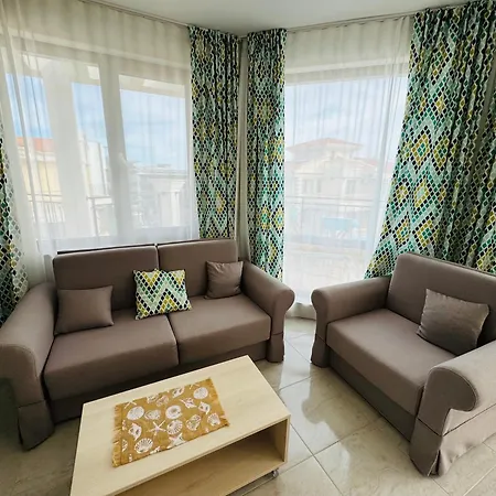 Horizon 6 'a' Apartment *
