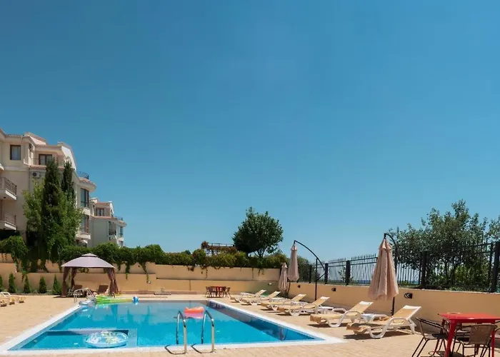 Horizon 6 'a' Апартамент